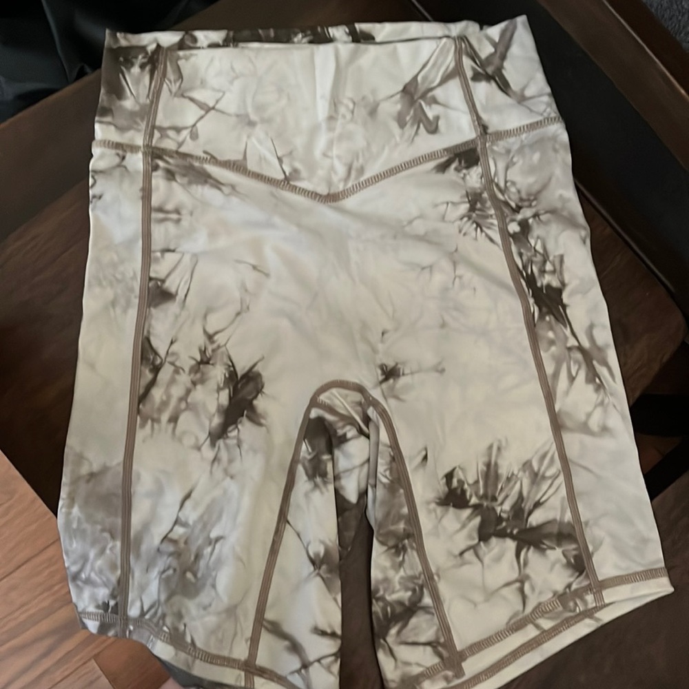 Balance athletica bike shorts